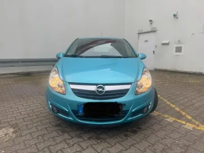 Gebraucht Opel Corsa 101 PS (74 kW) 2011 Andere farben Kleinwagen