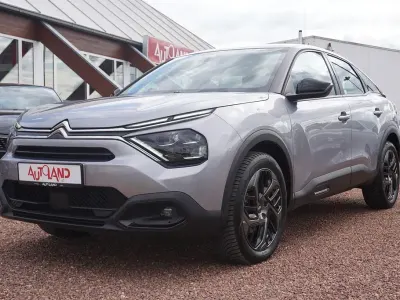 Gebraucht Citroën C4 Feel 131 PS (96 kW) 2022 Grau SUV