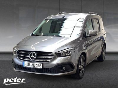 Gebraucht Mercedes T180 116 PS (85 kW) 2025 Chromitgrau metallic Van / Kleinbus