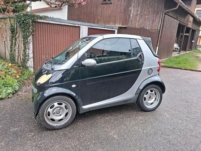 Schwarz Gebraucht 2003 Smart ForTwo Cabrio Cabrio | 400 € (Superpreis)