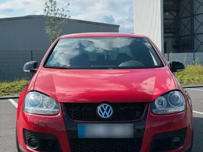 Gebraucht VW Golf GTI 200 PS (147 kW) 2005 Rot Coupé