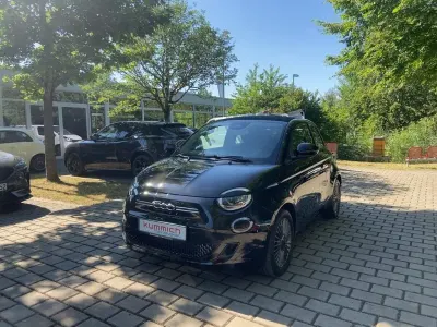 Gebraucht Fiat 500e Icon 86 kW (118 PS) 2022 Schwarz Cabrio