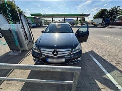 Second-hand Mercedes C200 136 CP (100 kW) 2013 Gri Break