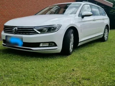 Gebraucht VW Passat 120 PS (88 kW) 2016 Weiß Kombi