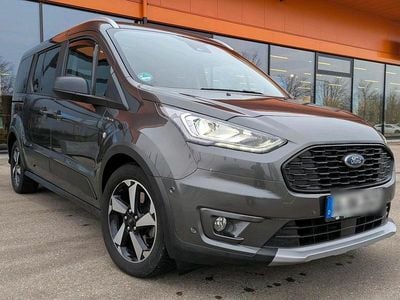 Gebraucht Ford Tourneo Connect 120 PS (88 kW) 2022 Grau Van / Kleinbus