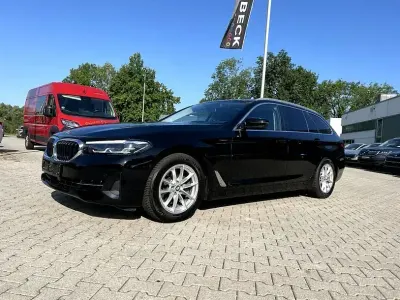 Gebraucht BMW 520 Performance 190 PS (139 kW) 2022 Schwarz Limousine
