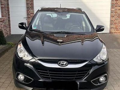 Gebraucht Hyundai ix35 Comfort 135 PS (99 kW) 2012 Schwarz SUV