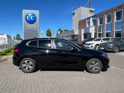 Gebraucht BMW 116 Advantage 116 PS (85 kW) 2023 Schwarz ii Kleinwagen