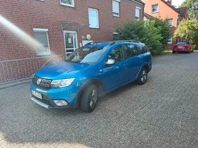 Gebraucht Dacia Logan MCV Stepway 90 PS (66 kW) 2017 Blau Kombi