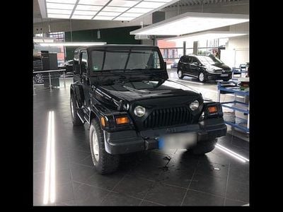 Usata Jeep Wrangler Sahara 180 CV (132 kW) 2000 Nero SUV