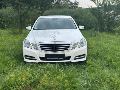 Mercedes E200