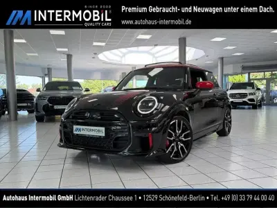 Gebraucht Mini John Cooper Works 231 PS (169 kW) 2025 Midnight black ii Kleinwagen