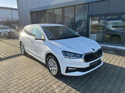 Gebraucht Skoda Fabia Selection 116 PS (85 kW) 2025 Weiß Limousine