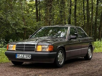 Gebraucht Mercedes 190 122 PS (89 kW) 1991 Limousine