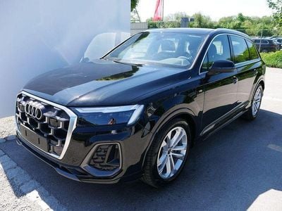 Mythosschwarz metallic Neu 2025 Audi Q7 S-Line SUV | 76.390 € (Fairer Preis)
