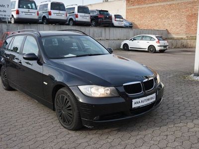 gebraucht BMW 320 i Touring *PANORAMADACH*NAVI*SITZHEIZUNG*PDC*