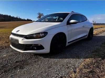 Second-hand VW Scirocco 122 CP (89 kW) 2009 Alb Coupe