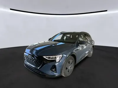 Gebraucht Audi Q8 e-tron Advanced 300 kW (408 PS) 2024 Blau SUV