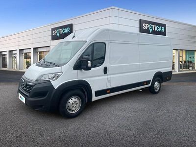 Weiß Gebraucht 2024 Opel Movano Edition Van | 22.290 € (Guter Preis)
