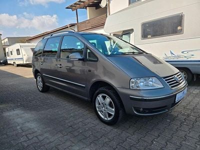 Usata VW Sharan Highline 140 CV (102 kW) 2009 Grigio Monovolume