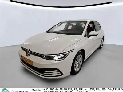 Gebraucht VW Golf VIII Sport 110 PS (80 kW) 2021 Weiß Limousine