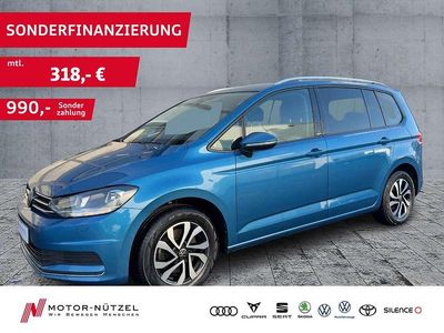 Second-hand VW Touran Comfortline 150 CP (110 kW) 2022 Albastru Monovolum