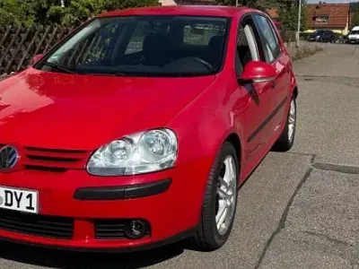Gebraucht VW Golf IV 102 PS (75 kW) 2006 Rot Limousine