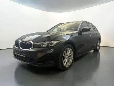 Gebraucht BMW 320 Shadowline 243 PS (178 kW) 2023 Schwarz Kombi