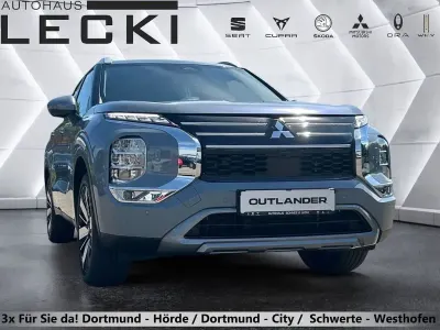Gebraucht Mitsubishi Outlander P-HEV Edition 306 PS (225 kW) 2025 Mondstein grau SUV