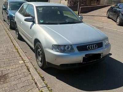 Usata Audi A3 Ambiente 102 CV (75 kW) 2001 Grigio Utilitaria