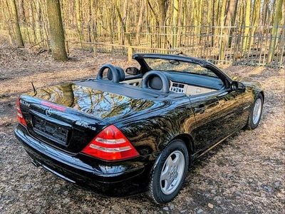 Usata Mercedes SLK200 163 CV (119 kW) 2000 Nero Cabrio