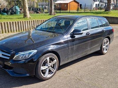 Second-hand Mercedes C250 204 CP (150 kW) 2014 Negru Break