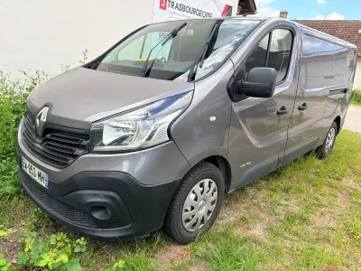Gebraucht Renault Trafic 197 PS (144 kW) 2018 Grau Van / Kleinbus