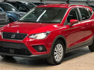 Usata Seat Arona Style 110 CV (80 kW) 2021 Rosso SUV