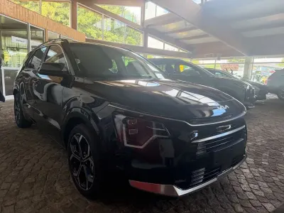 Neu Kia Niro 139 PS (102 kW) 2026 Schwarz SUV