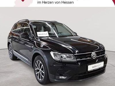 Gebraucht VW Tiguan Comfortline 150 PS (110 kW) 2020 Deep black perleffekt SUV