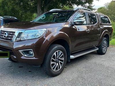 Gebraucht Nissan Navara Tekna 190 PS (139 kW) 2017 Braun Pickup