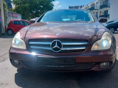 Gebraucht Mercedes CLS350 341 PS (250 kW) 2008 Grün Coupé