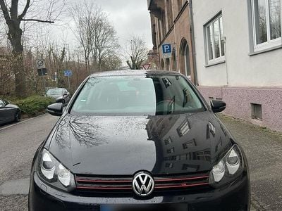 Gebraucht VW Golf VI 122 PS (89 kW) 2011 Schwarz Kleinwagen