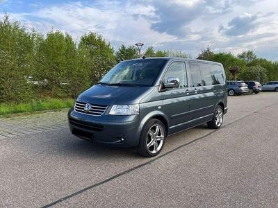 Usata VW T5 Highline 174 CV (127 kW) 2004 Grigio Furgone