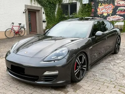 Gebraucht Porsche Panamera Turbo 250 PS (183 kW) 2011 Braun Kleinwagen