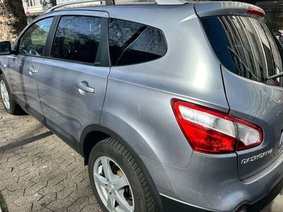 Nissan Qashqai +2