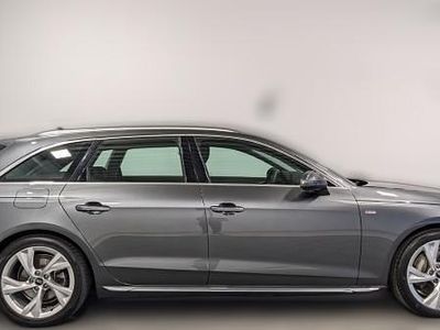 Metallic Gebraucht 2023 Audi A4 S-Line Kombi | 33.290 € (Superpreis)