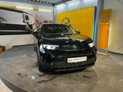 Używany Opel Mokka S 131 KM (96 kW) 2023 Czarny SUV