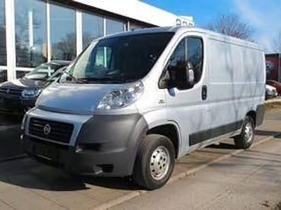 Gebraucht Fiat Ducato 120 PS (88 kW) 2009 Silber Van