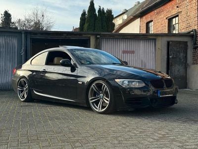 BMW 335