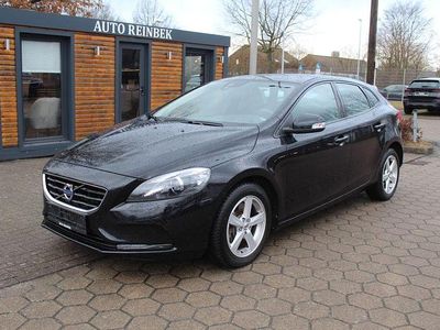 Gebraucht Volvo V40 You! 150 PS (110 kW) 2014 Black sapphire Limousine