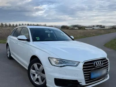 Gebraucht Audi A6 Comfort 190 PS (139 kW) 2015 Weiß Kombi
