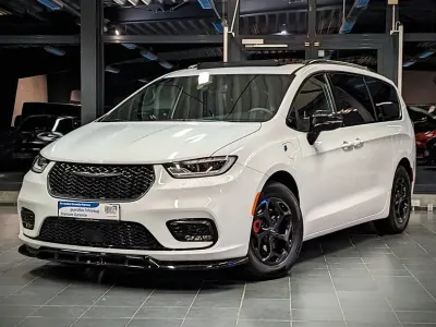 Gebraucht Chrysler Pacifica Limited 264 PS (194 kW) 2022 Weiß Van