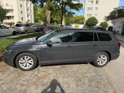 Gebraucht VW Passat Elegance 150 PS (110 kW) 2020 Grau Kombi